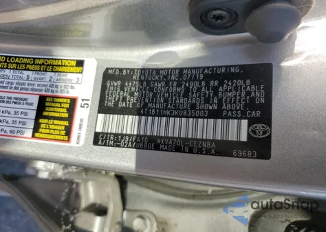 2019 Toyota Camry L z USA, uszkodzony, nr VIN 4T1B11HK3KU835003